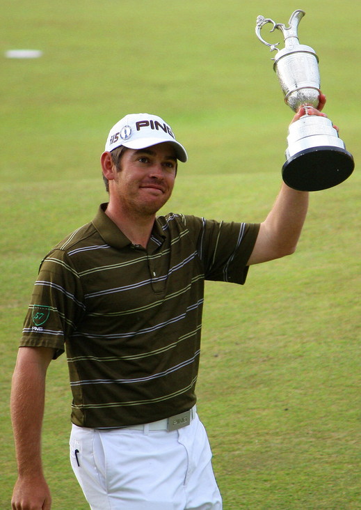 Louis Oosthuizen holding up the Claret Jug after winning the 2010 Open Championship at St Andrews